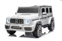 Coche eléctrico para niños Mercedes-Benz G63 AMG 4x4, dos plazas, 24V,bianco, reproductor MP3 con conexión USB/AUX y Bluetooth, tracción 4x4, batería de litio, ruedas EVA con suspensión, asientos de cuero sintético, control remoto, modelo con licencia ofi