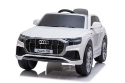 Paseo eléctrico en automóvil Audi Q8, blanco, con licencia original, asiento de polipiel, puertas que se abren, motor de 2 x 25 W, batería de 12 V, control remoto de 2.4 Ghz, ruedas suaves de EVA, luces LED, arranque suave, licencia ORIGINAL