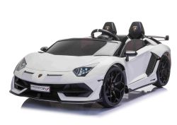 Coche eléctrico Lamborghini Aventador 12V para dos usuarios, Blanco, Puertas de apertura vertical, Motor 2 x 12V, Batería 12V, Control remoto 2.4 Ghz, Ruedas EVA blandas, Suspensión, Arranque suave, Reproductor MP3 con USB, Licencia original