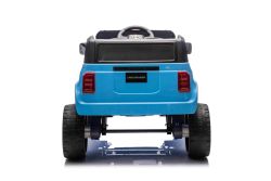 Coche eléctrico para niños Toyota Landcruiser 12V, azul, asiento individual ancho, control remoto 2,4 GHz, entrada USB / AUX, Bluetooth, suspensión, batería de litio, luces LED, 2 motores de 25W, licencia ORIGINAL