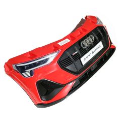 Parachoques delantero con faros incluidos - Audi Etron rojo