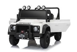 Coche eléctrico para niños Land Rover Defender 110 SVX 12V, blanco, tracción 4X4, luces LED, suspensión en ruedas delanteras y traseras, control remoto 2,4 GHz, entrada USB/Aux, Bluetooth, batería de litio, 4 motores de 25W, licencia ORIGINAL