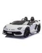 Coche eléctrico Lamborghini Aventador 12V para dos usuarios, Blanco, Puertas de apertura vertical, Motor 2 x 12V, Batería 12V, Control remoto 2.4 Ghz, Ruedas EVA blandas, Suspensión, Arranque suave, Reproductor MP3 con USB, Licencia original