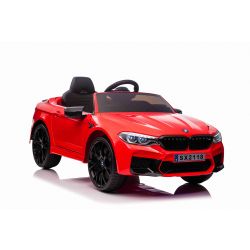 Coche eléctrico BMW M5, rojo, con licencia original, alimentado por batería de 24 V, puertas que se abren, control remoto de 2,4 Ghz, ruedas blandas de EVA, luces LED, arranque suave, reproductor de MP3 con entrada USB