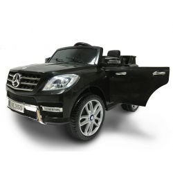 Vehículo eléctrico Mercedes-Benz ML 350, negro, con licencia original, batería, puertas que se abren, Asiento de plastico, 2x motor, batería de 12V, control remoto de 2.4 Ghz, arranque suave, amortiguación